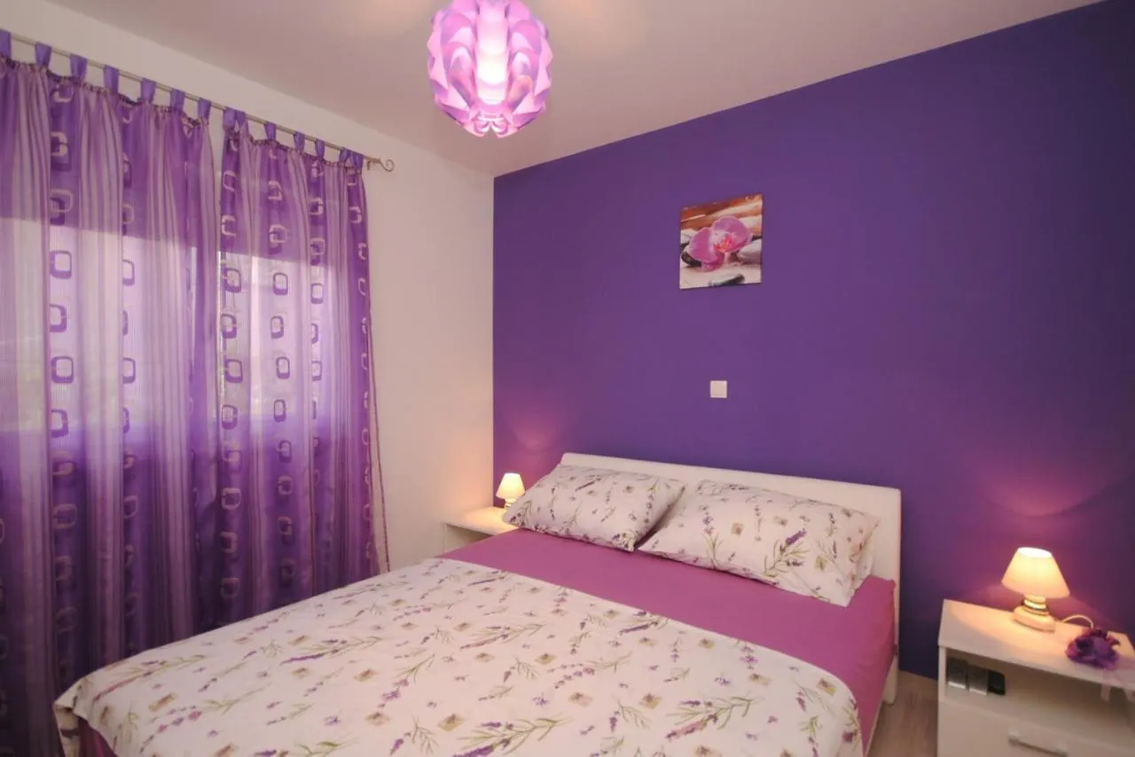 Holiday Apartments Lana Kastela Croatia