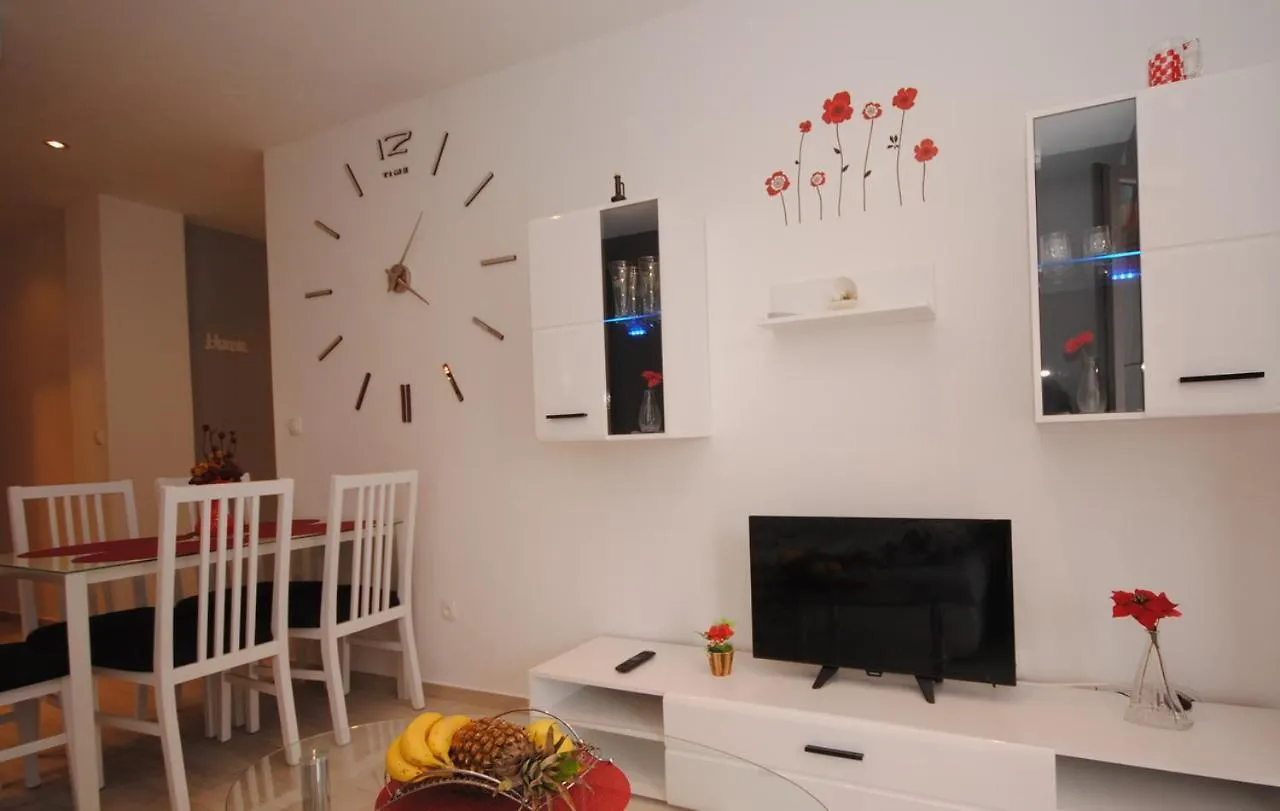 Holiday Apartments Lana Kastela
