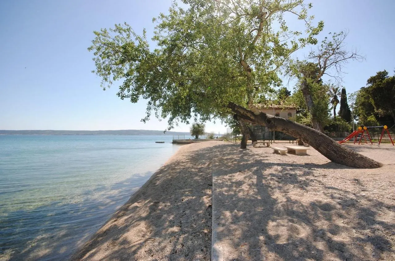 Holiday Apartments Lana Kastela