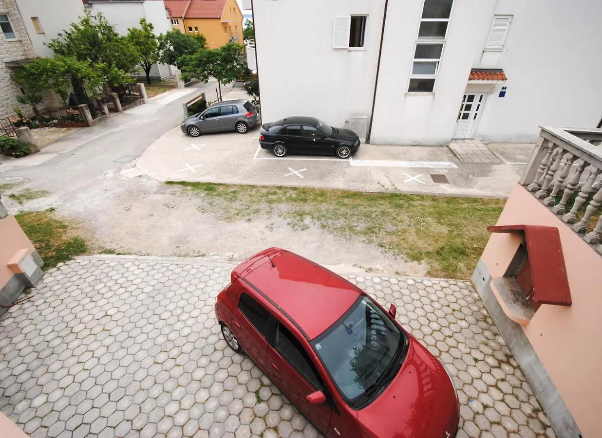 Holiday Apartments Lana Kastela