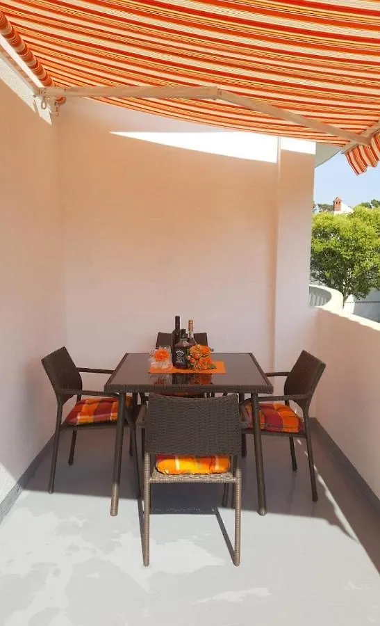 Holiday Apartments Lana Kastela 0*,