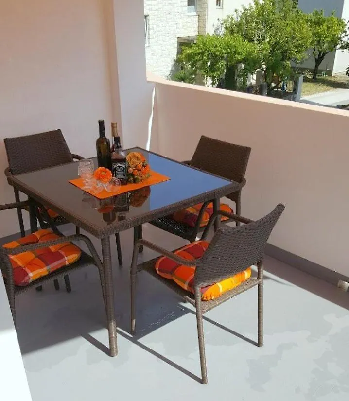 Holiday Apartments Lana Kastela Croatia