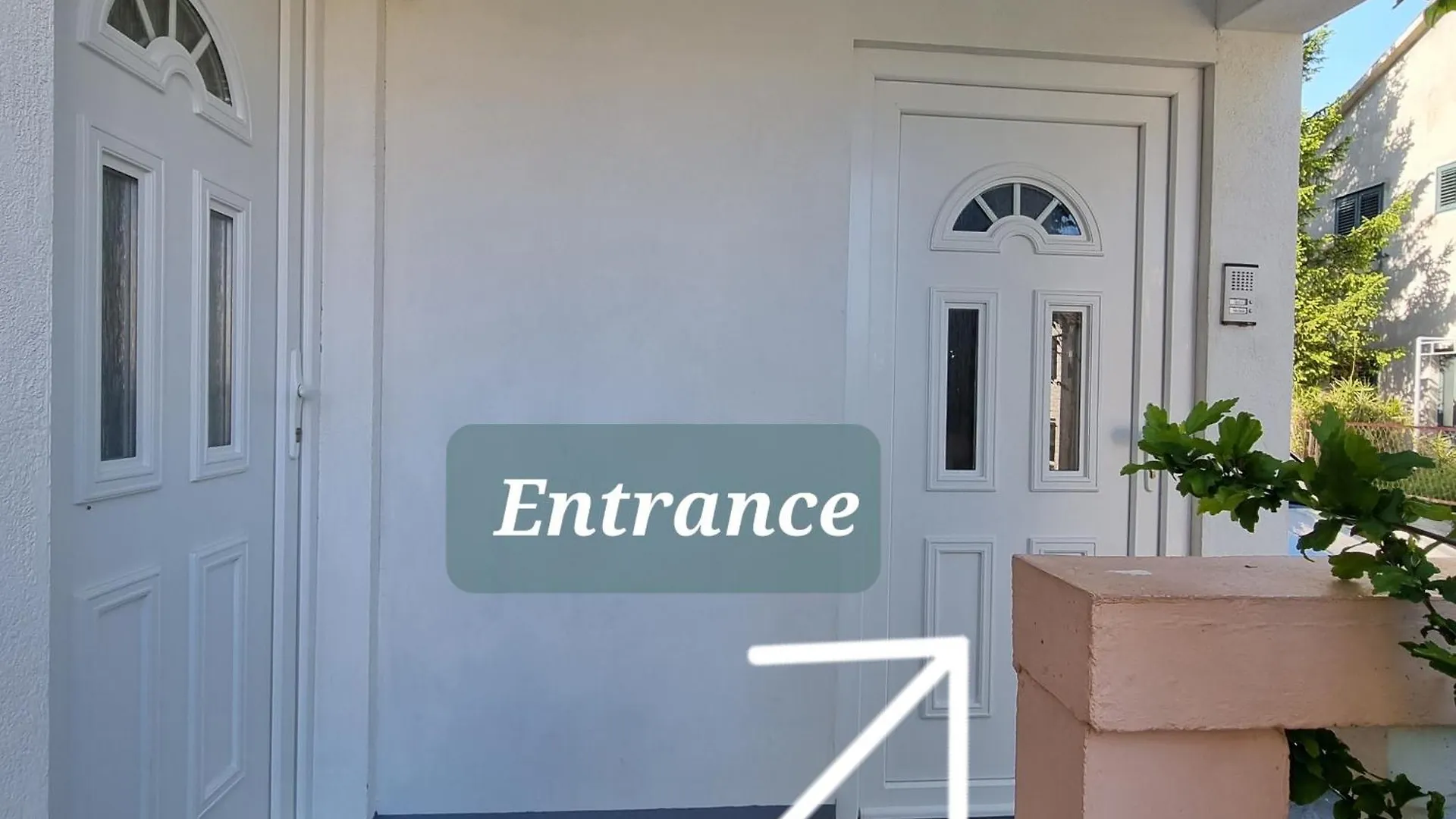 Holiday Apartments Lana Kastela 0*,  Croatia